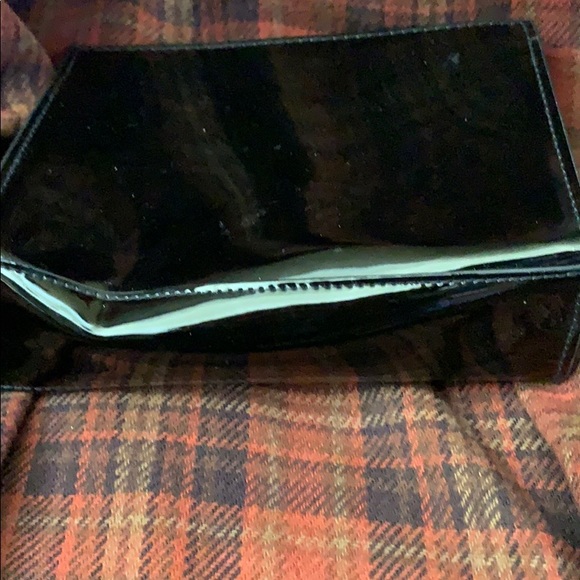 Marc Jacobs Bags Marc Jacobs Black Patent Makeup Bag Poshmark